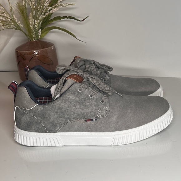 BEN SHERMAN Markus Oxford II Gray suede sneakers‎ size 9. - Picture 3 of 10